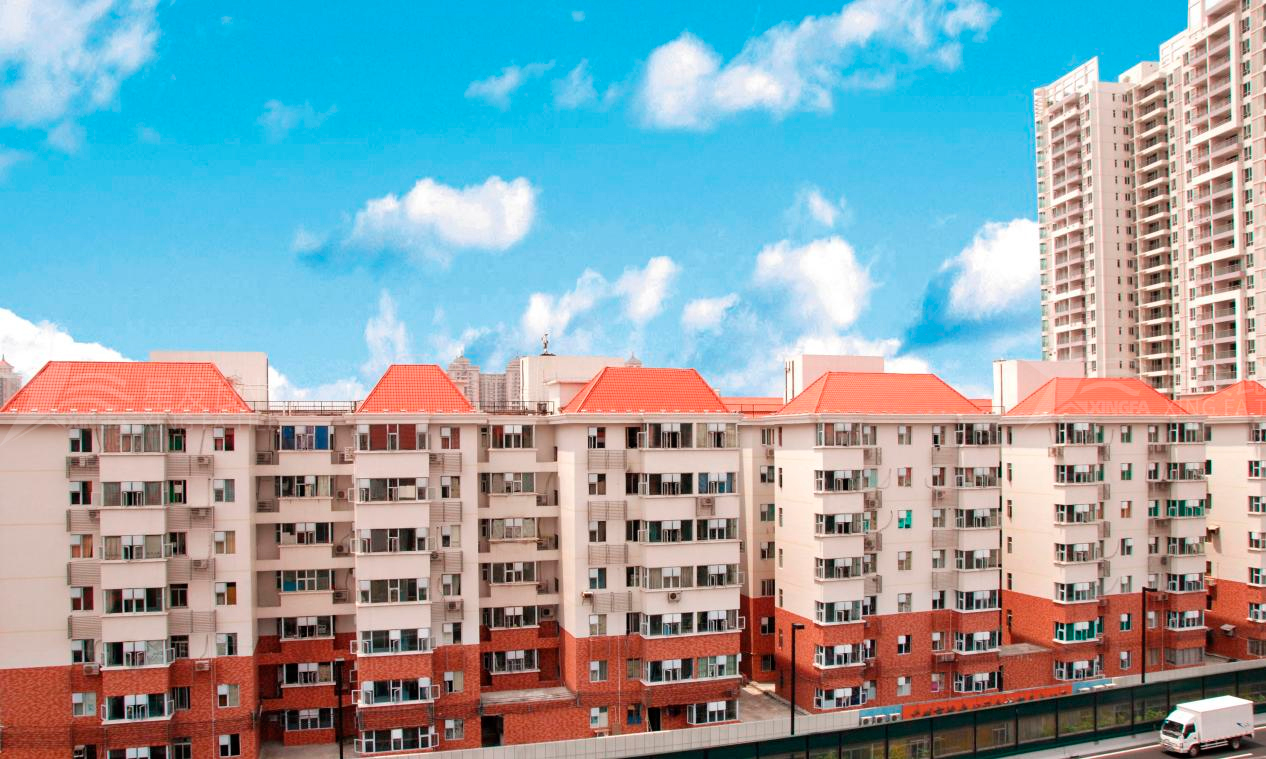 平改坡工程用合成樹脂瓦的優(yōu)勢，不僅僅是提升城市形象那么簡單！